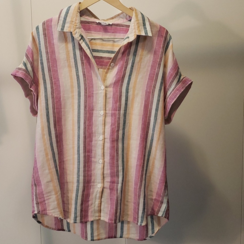 Pretty Stripe Button-Up Top